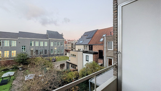 Stationlei - 57 - 02/1 - 1800