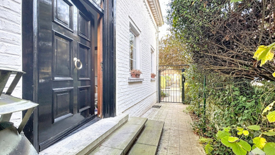 Avenue du Manoir - 9A - - 1180