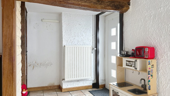 Rue de la Bourse - 89 - - 4470