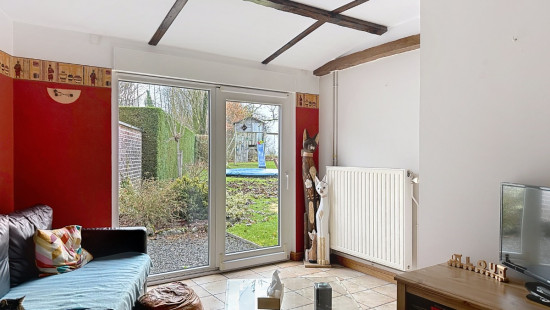 Rue de la Bourse - 89 - - 4470