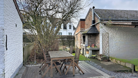 Rue de la Bourse - 89 - - 4470