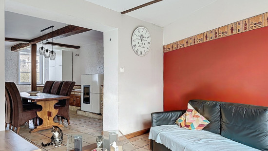 Rue de la Bourse - 89 - - 4470