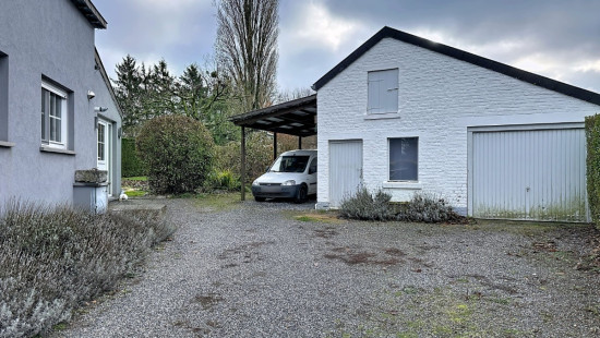 Rue de la Bourse - 89 - - 4470