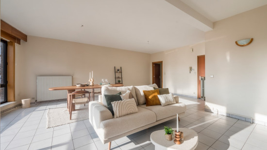 grote markt - 58 - - 9100