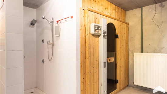 Hoogstraat - 142 - - 9340