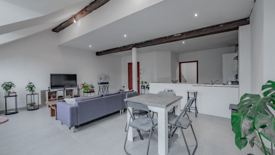 Rue Bas de la Place - 13 - - 5000