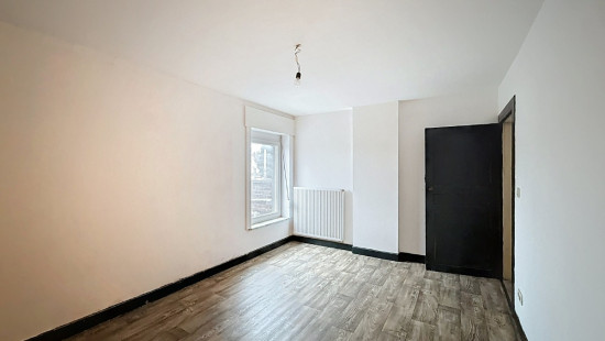 Rue du Docteur Charles Dupuis - 32 - - 7390