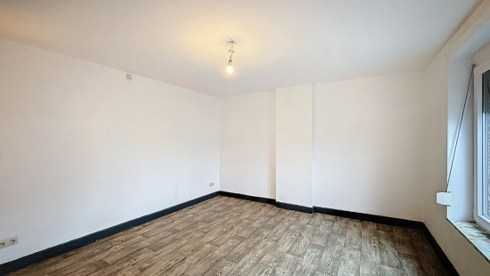 Rue du Docteur Charles Dupuis - 32 - - 7390