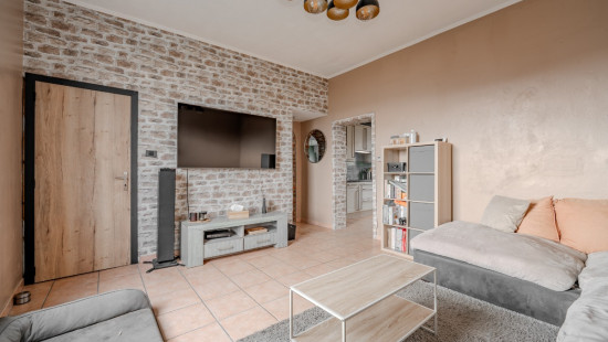 Chaussée de Tongres - 100 - - 4540