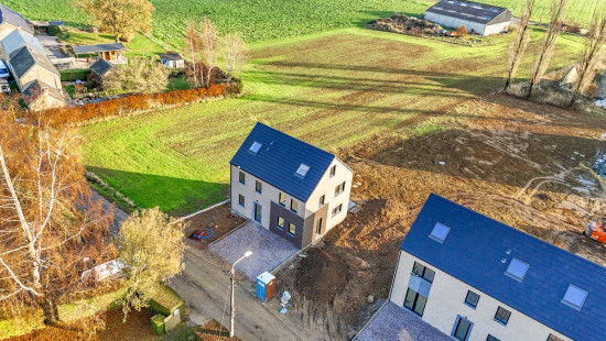 Chemin de la Sablière - 1A - - LOT 1 - 4570