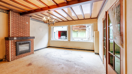 Hoogstraat - 72 - - 9960