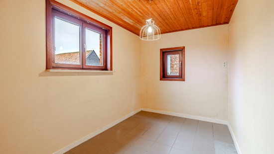 Hoogstraat - 72 - - 9960