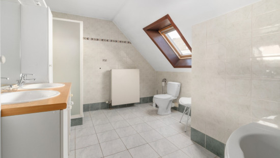 Weidestraat - 8 - - 9200