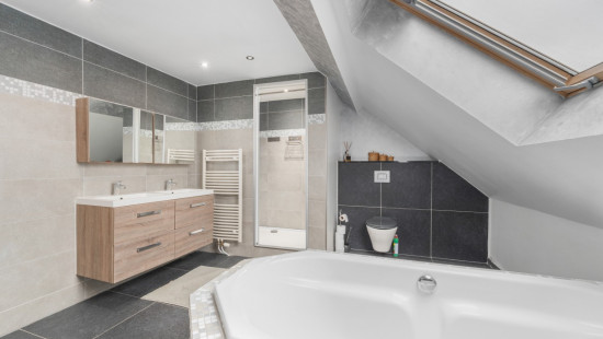 Uebergdreef - 18 - - 9160