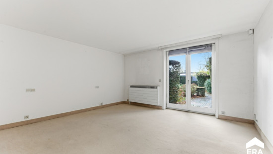 Burgemeester Deschodtlaan - 6 - - 8970