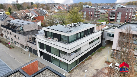 Melkerij - 78 - D - 9900