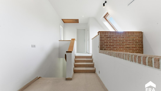 Burgemeester Deschodtlaan - 6 - - 8970