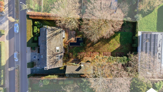 Burgemeester Deschodtlaan - 6 - - 8970