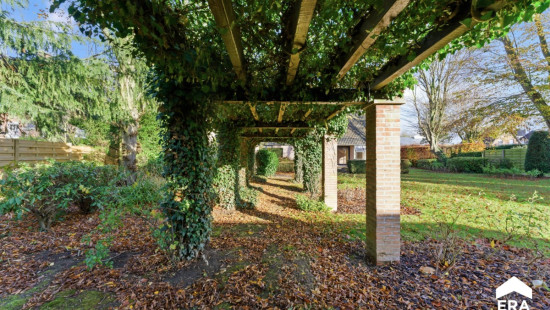 Burgemeester Deschodtlaan - 6 - - 8970