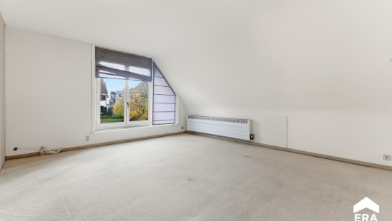 Burgemeester Deschodtlaan - 6 - - 8970