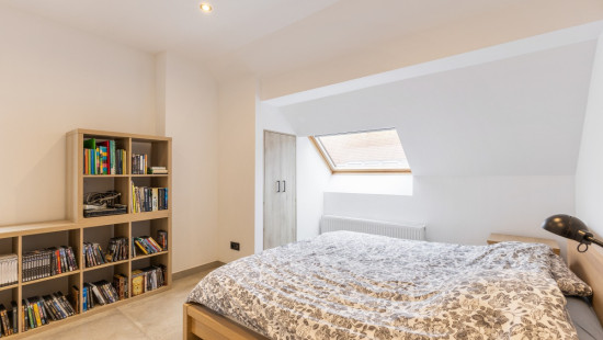 Thomas van Loostraat - 45 - - 8400