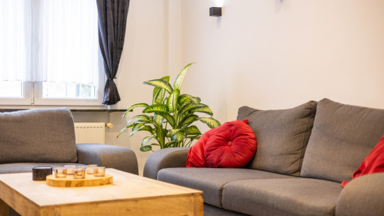 Thomas van Loostraat - 45 - - 8400