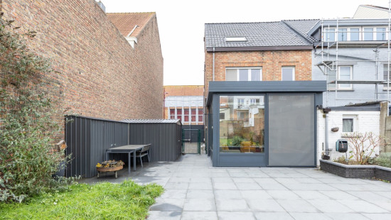 Thomas van Loostraat - 45 - - 8400