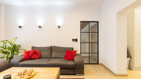 Thomas van Loostraat - 45 - - 8400