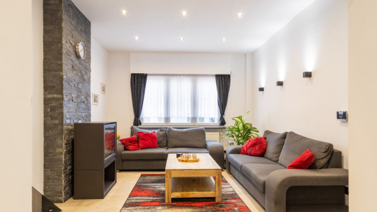 Thomas van Loostraat - 45 - - 8400