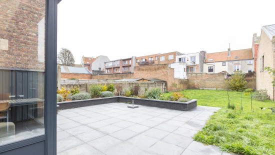 Thomas van Loostraat - 45 - - 8400