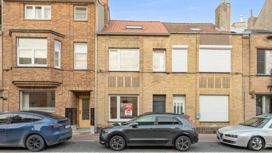 Zwaluwenstraat - 180 - - 8400