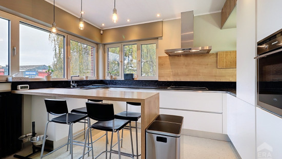 Chaussée de Bruxelles - 713 - - 1470