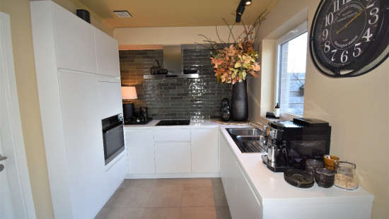 Bruggestraat - 96 - - 8730