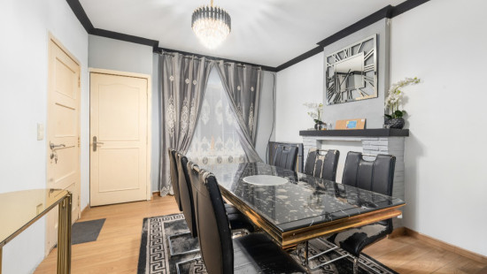 Damstraat - 9 - - 9220