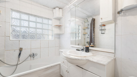 Damstraat - 9 - - 9220