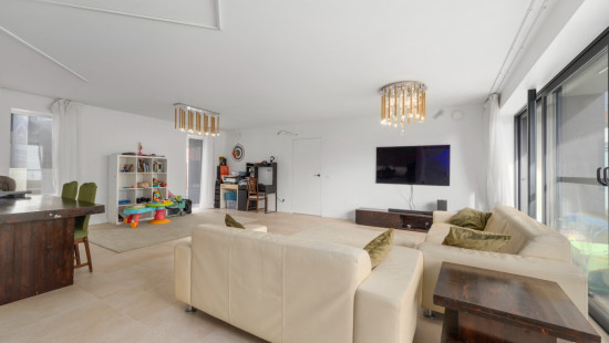 Krekelhoek - 13 - B - 9200