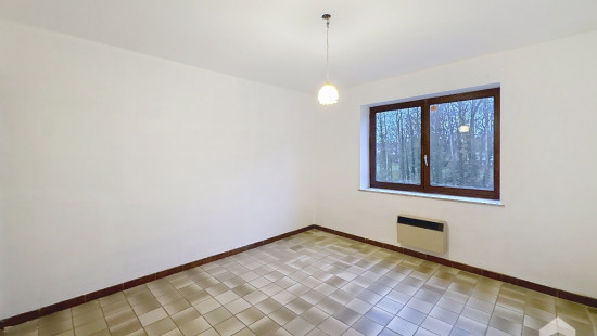 Chaussée de Valenciennes - 74 - 3 - 7800