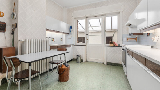 Esenweg - 22 - - 8600