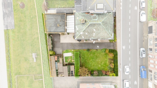 Esenweg - 22 - - 8600