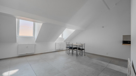 Rue Saint Léonard - 60 - 0031 - 4000