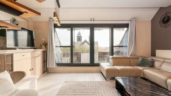 Place Peter Benoit - 15I - 6 - 1120