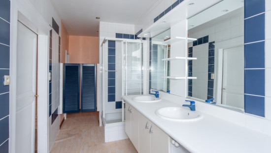 Rue Lucien Burnotte - 10 - - 6840