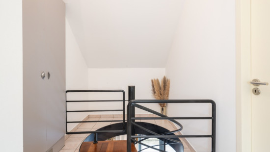 Place Peter Benoit - 15I - 6 - 1120