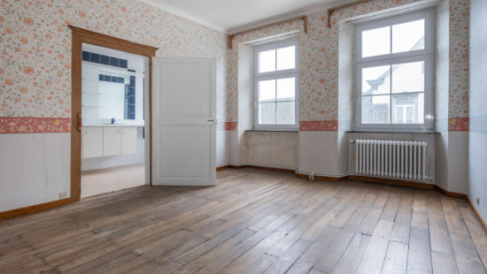 Rue Lucien Burnotte - 10 - - 6840