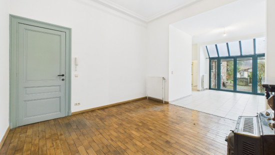 Rue Du Luxembourg - 85-1 - - 6900