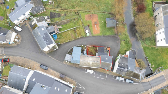 Place Faubourg - 8 - - 6840