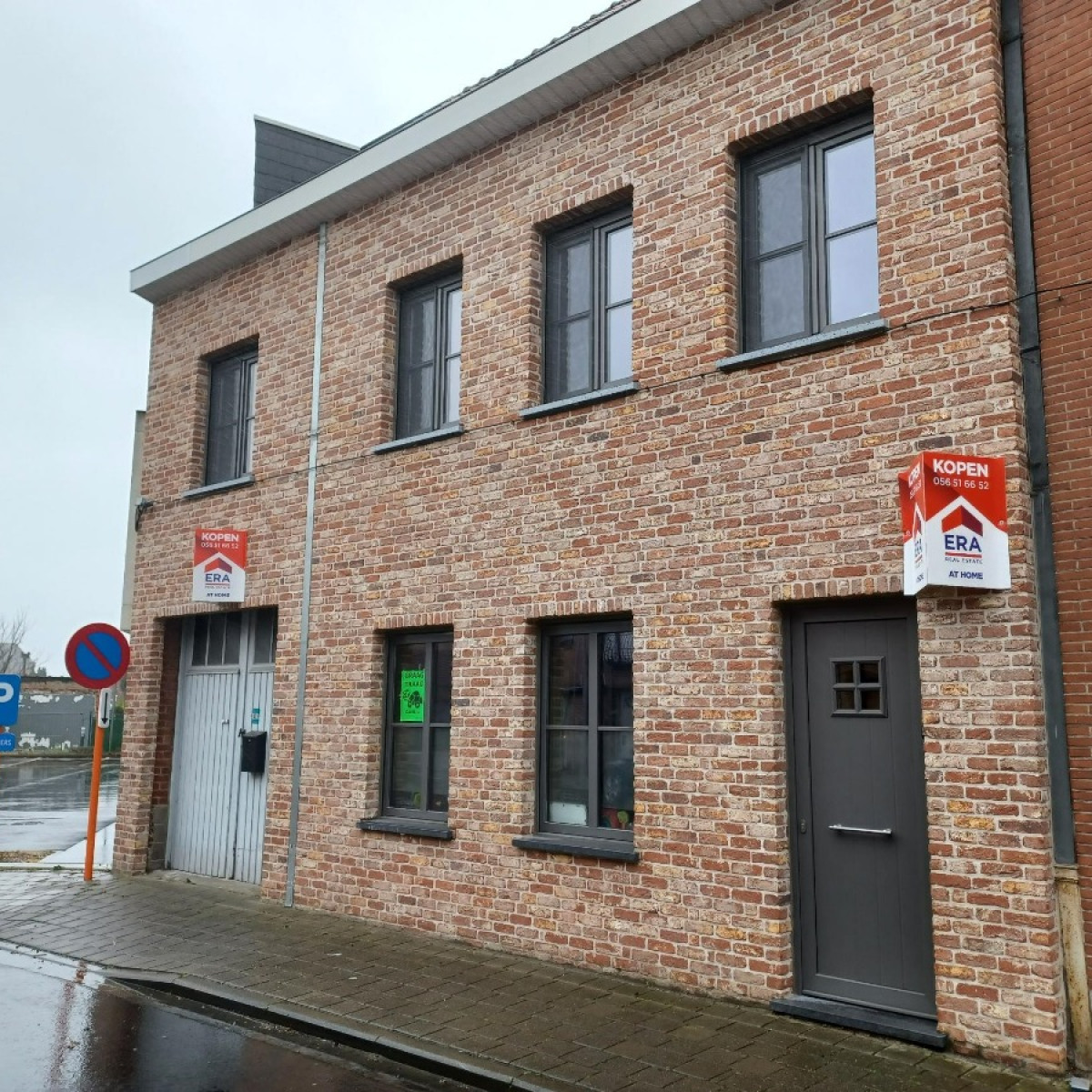 Stationsstraat - 41 - - 8880
