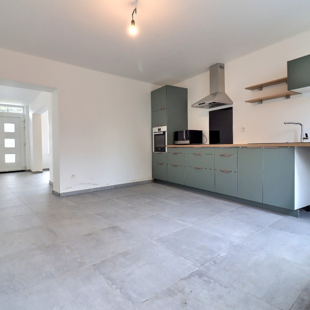 Rue Elisielle - 63 - - 7387
