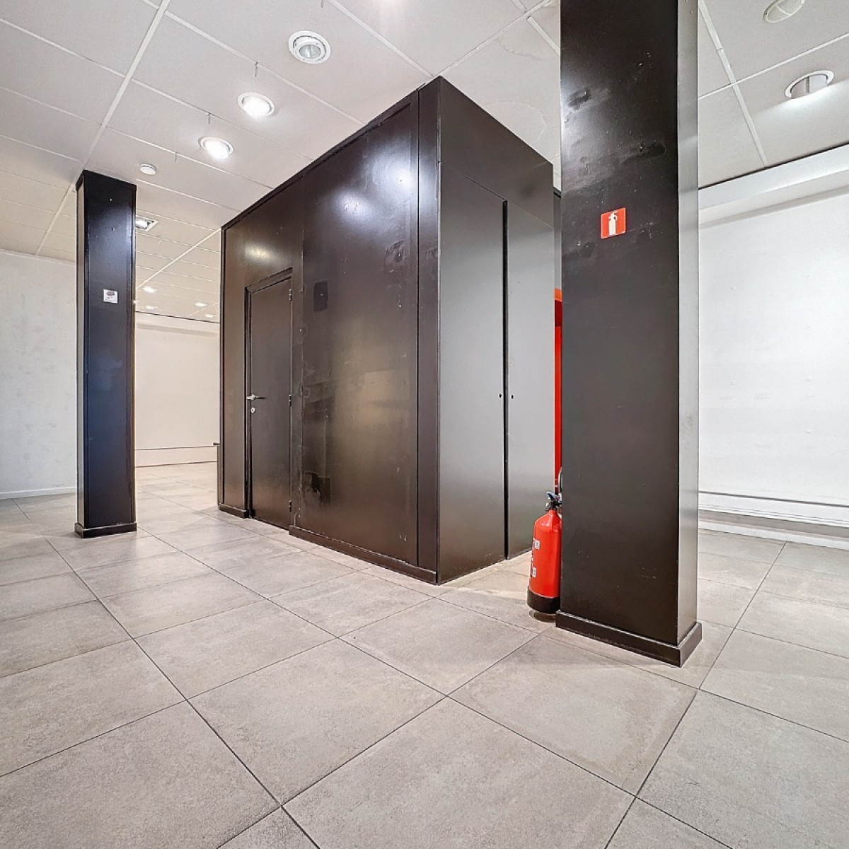 Rue Neuve - 13 - - 4500