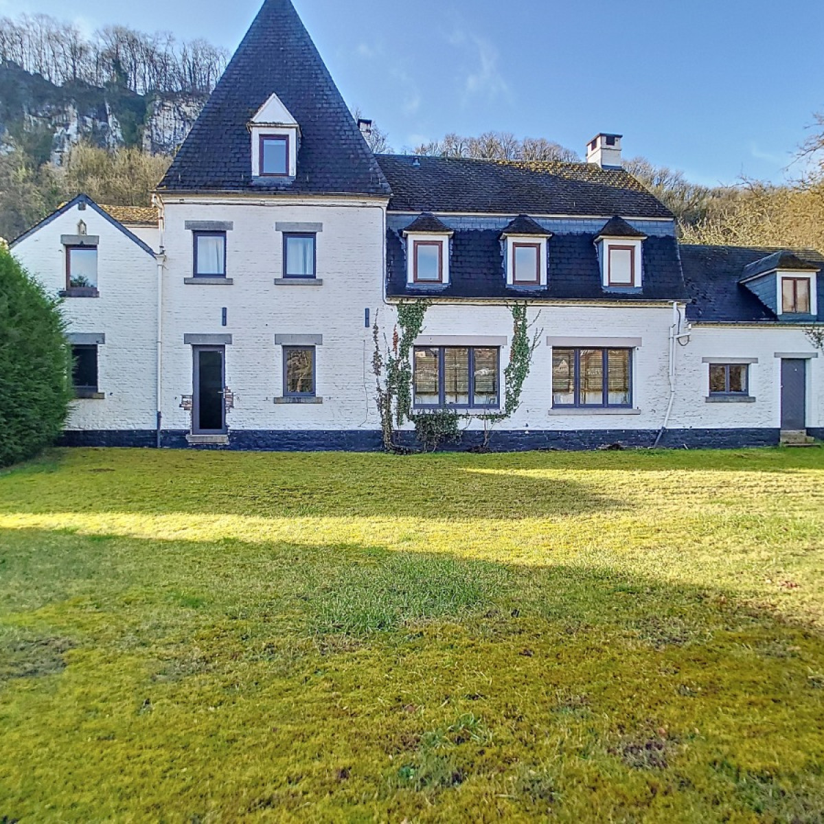 Rue de Gawday - 9A - - 5300